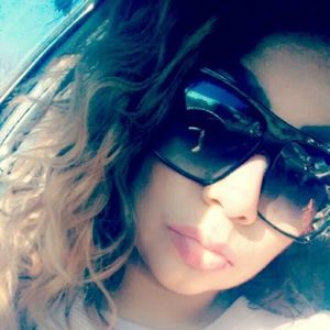 Meet your Posher, Selena